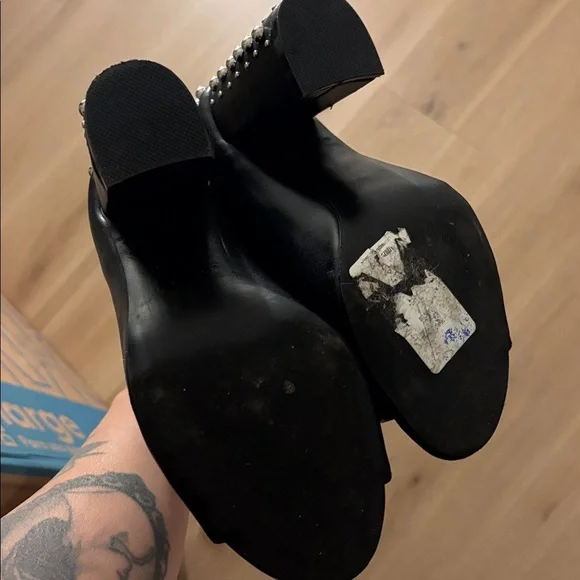 Madden girl peep toe booties - Picture 2 of 4